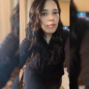 Meet your Posher, Rebeca